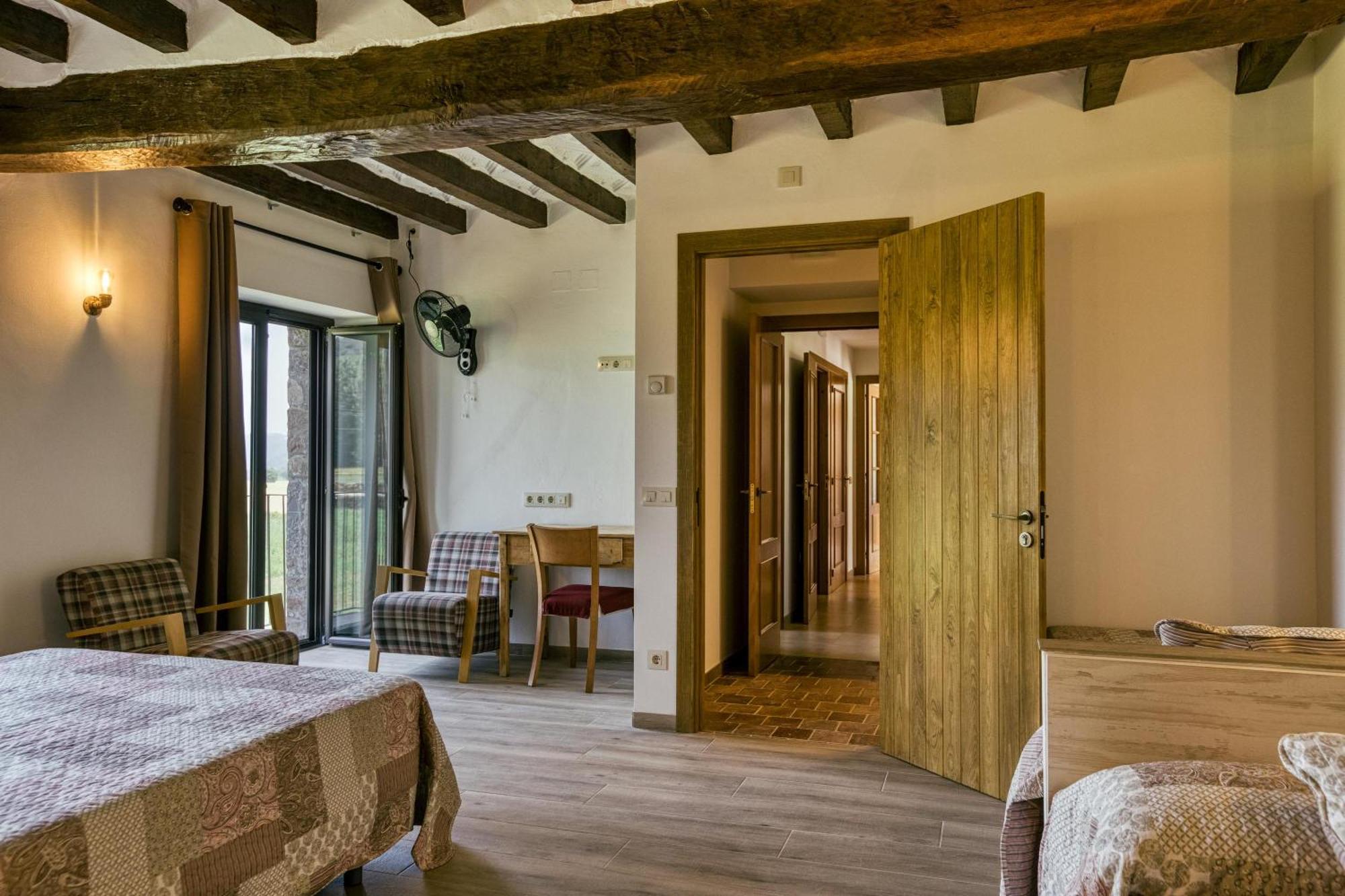 Casa Rural Mas Plantalech La Vall de Bianya Ngoại thất bức ảnh