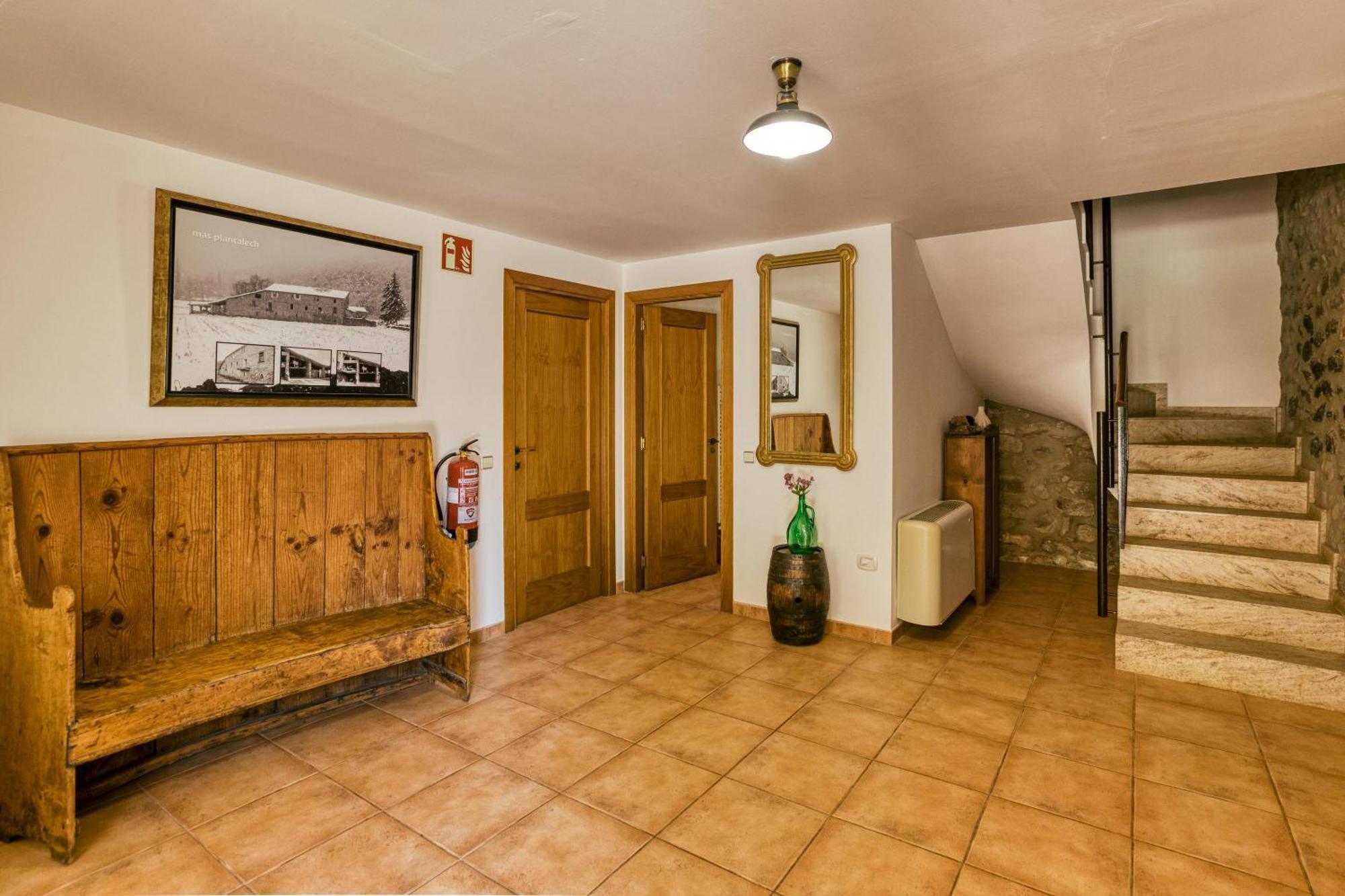 Casa Rural Mas Plantalech La Vall de Bianya Ngoại thất bức ảnh